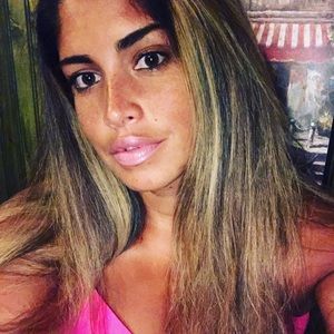 Meet your Posher, Sheila